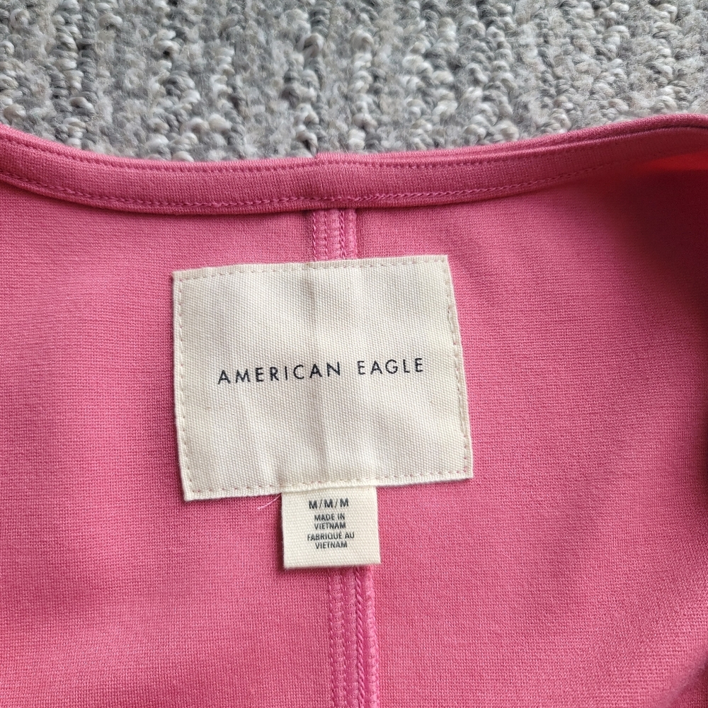 American Eagle Button Front Cropped Tailored Vest… - image 4